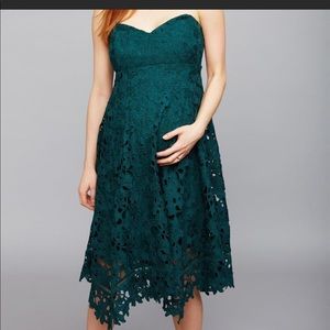 A Pea In The Pod Maternity Dress